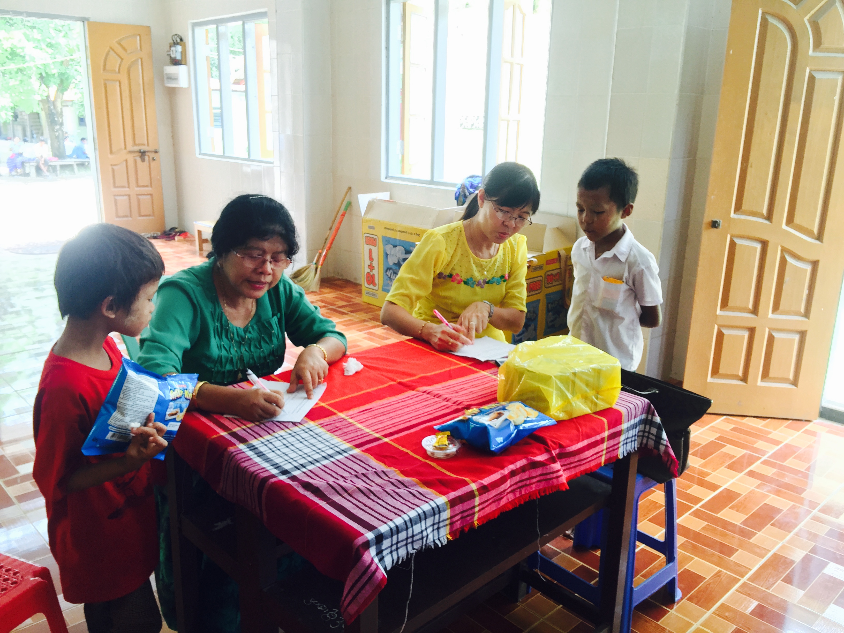 Mobile Laboratory for the community Third year students 2016                                                                                                                                                                                                   